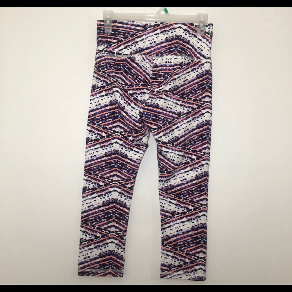 Cascade Sport Performance Cropped Legging High Ris - Picture 3 of 6